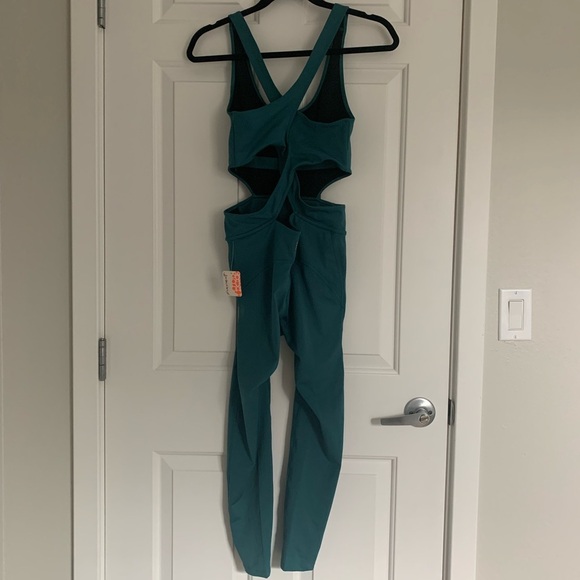 FP Movement by Free People Back It Up Onesie - Size XS - Pacific - NWT - Picture 5 of 7